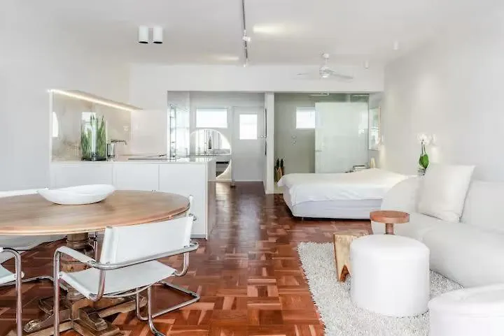 Luxurious Flat On Beach Road Sea Point Cape Town 0*,  South Africa